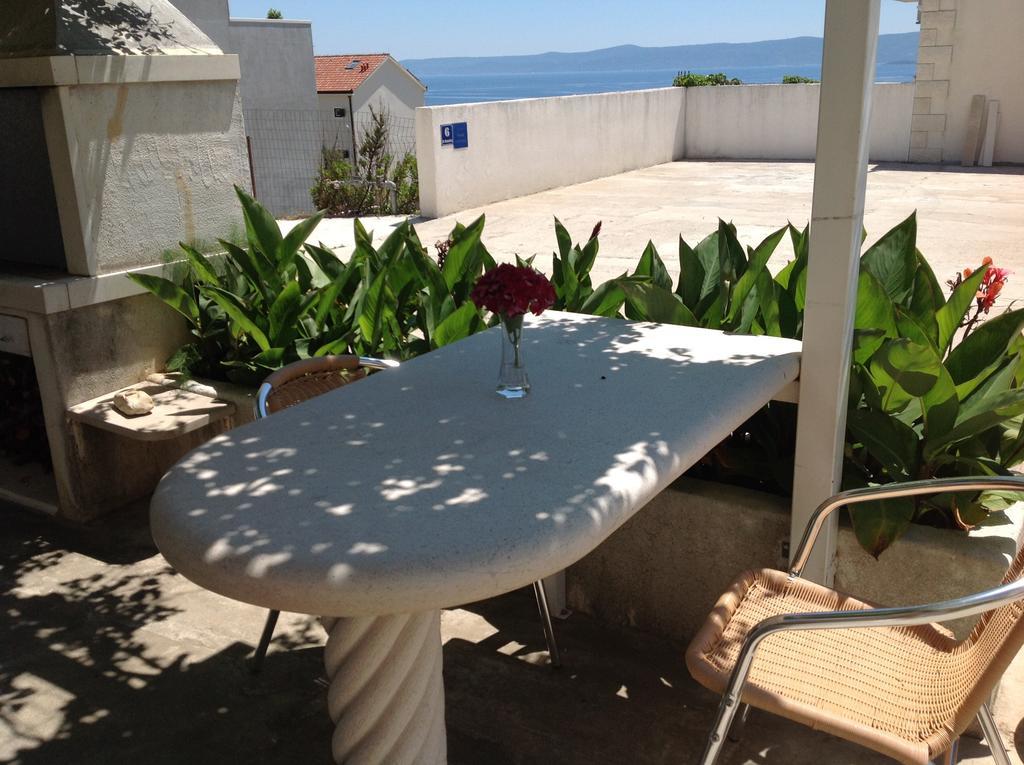 Apartmani Roberta Bol Chambre photo