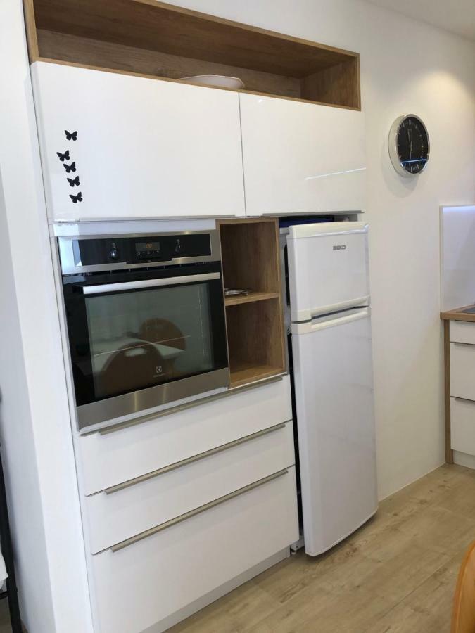 Apartmani Roberta Bol Extérieur photo