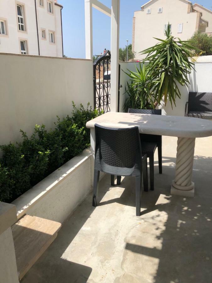 Apartmani Roberta Bol Extérieur photo